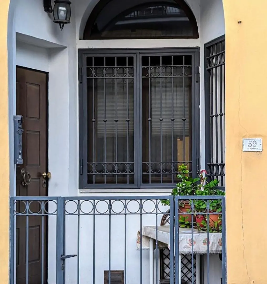 Bilocale Ingresso Indipendente Apartment Vivajo 0*,  Italy